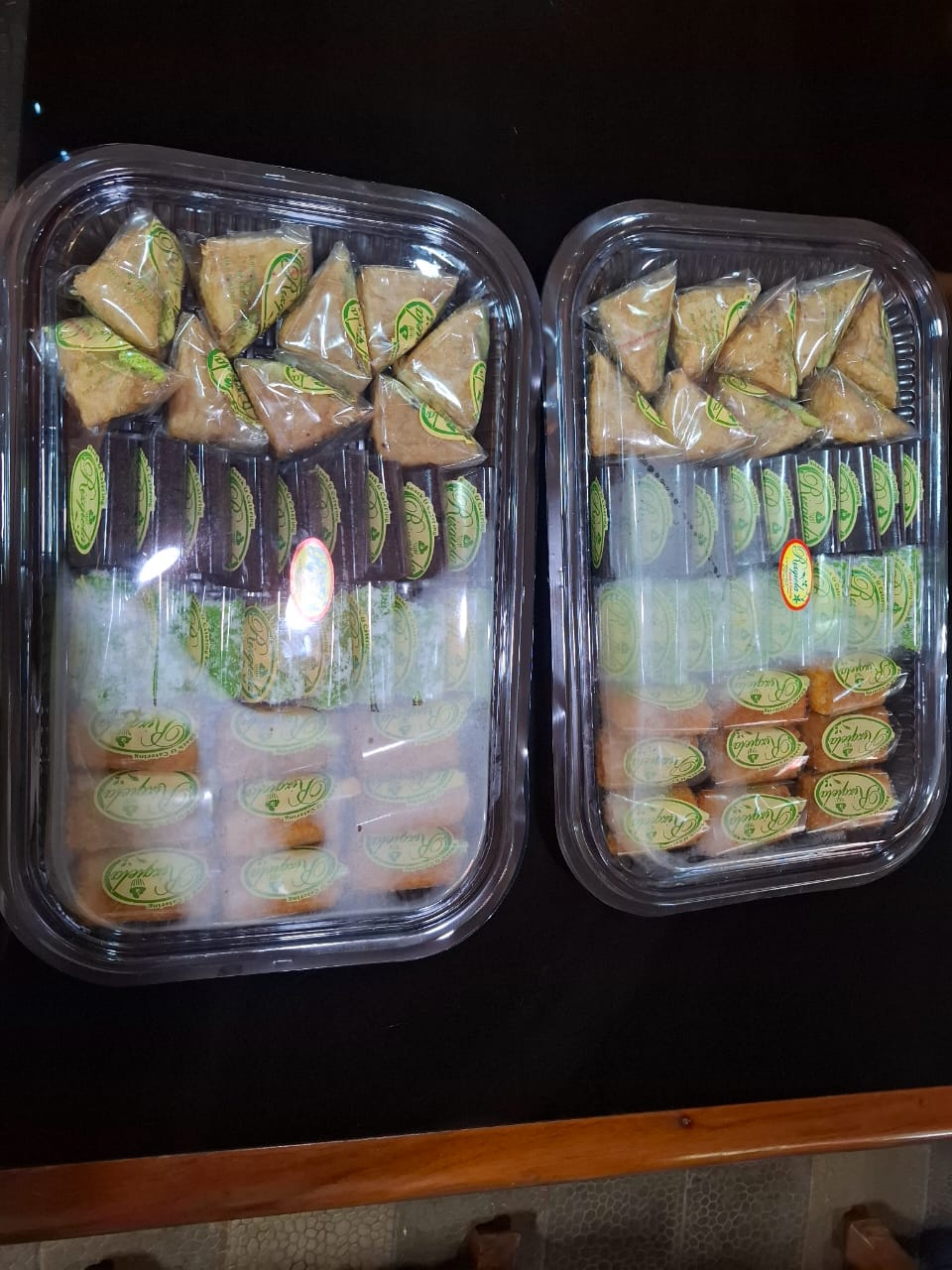 Snack Vvip TigaSerangkai | Belanja Online Keperluan Instansi No.1 di Indonesia